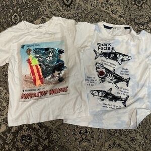 H&M  Reversible-sequin Shark  T-shirts  4-6
